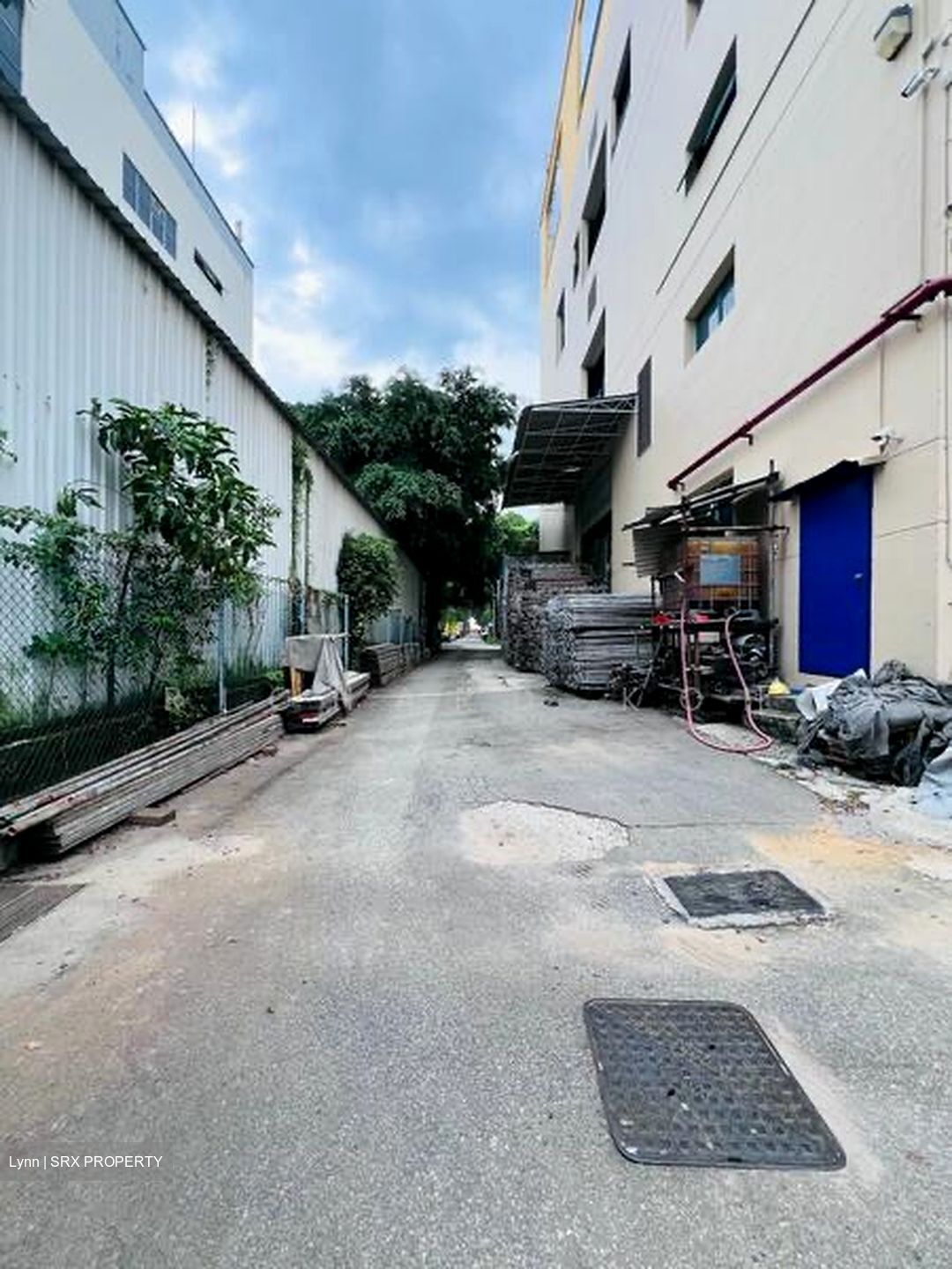 Landbase Industrial Building (D22), Factory #602832691